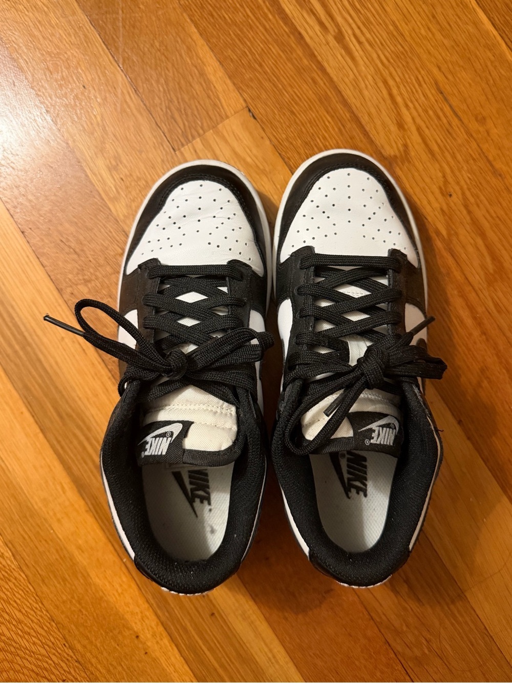 Retro Nike Dunk Low - White Black